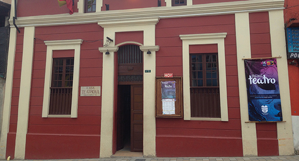 GRUPO TEATROVA