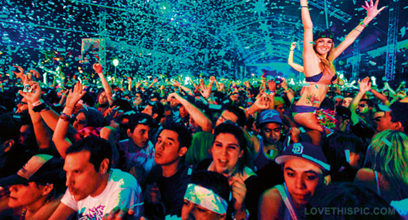 RAVE CAMP CIRCUS SPACE