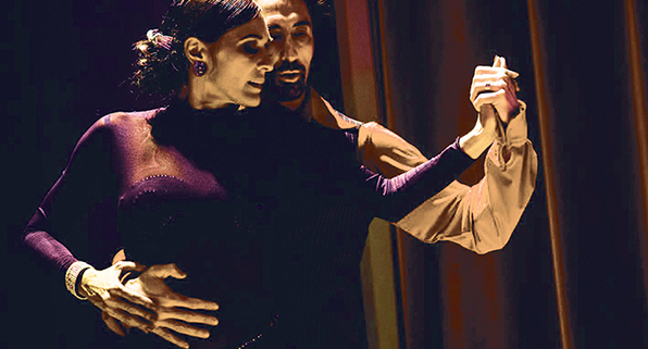 LA NOCHE EN QUE GARDEL Y PIAZZOLLA SE JUNTAN