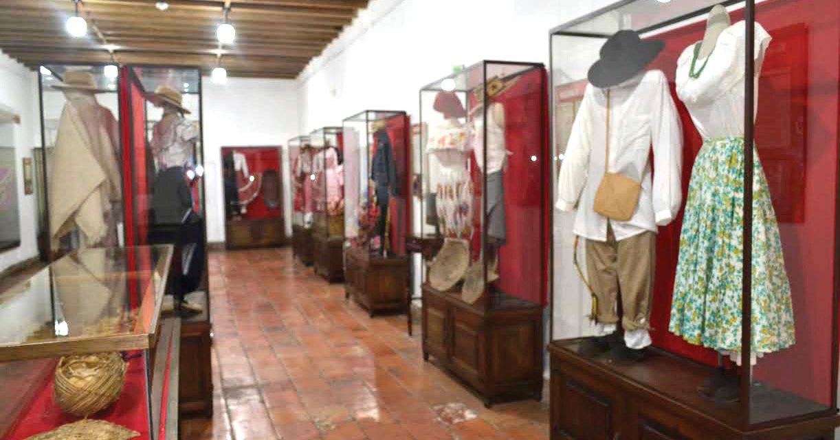MUSEO DE TRAJES REGIONALES