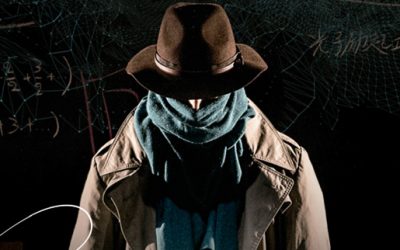 EL HOMBRE DE LAS NUEVE DIMENSIONES