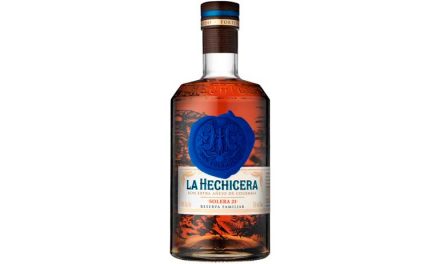 LA HECHICERA